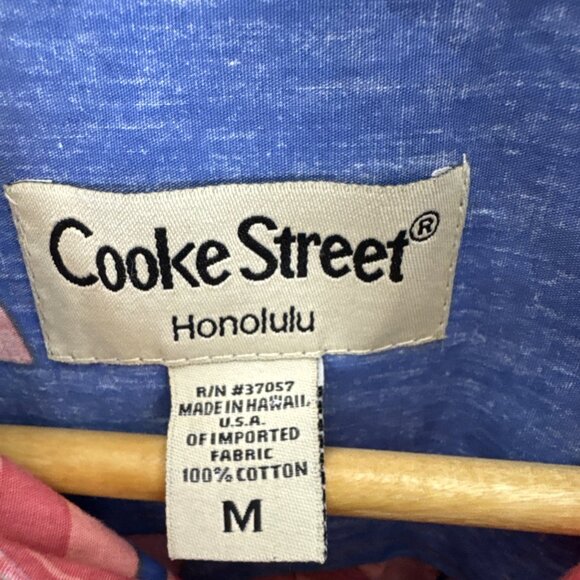 Cooke Street Honolulu Hawaiian Shirt M Blue Pink Floral Reverse Print Aloha USA - Picture 3 of 4